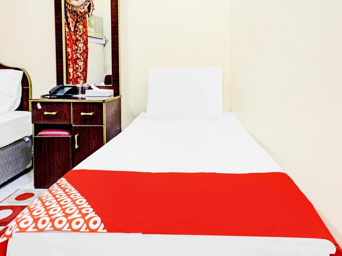 Oyo 794 Great Country Hotel Dubai Buitenkant foto